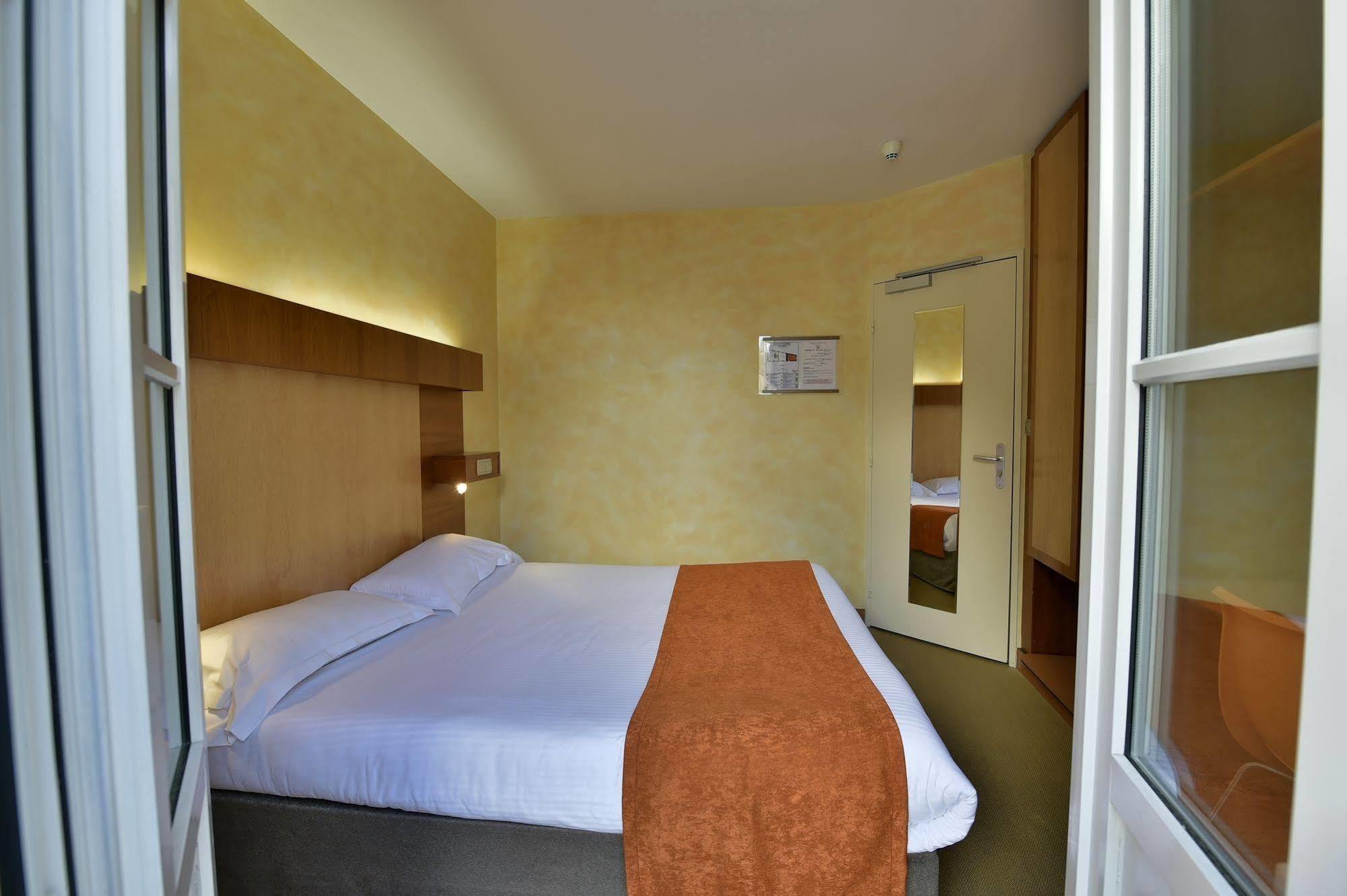 Hotel De La Commanderie 3*