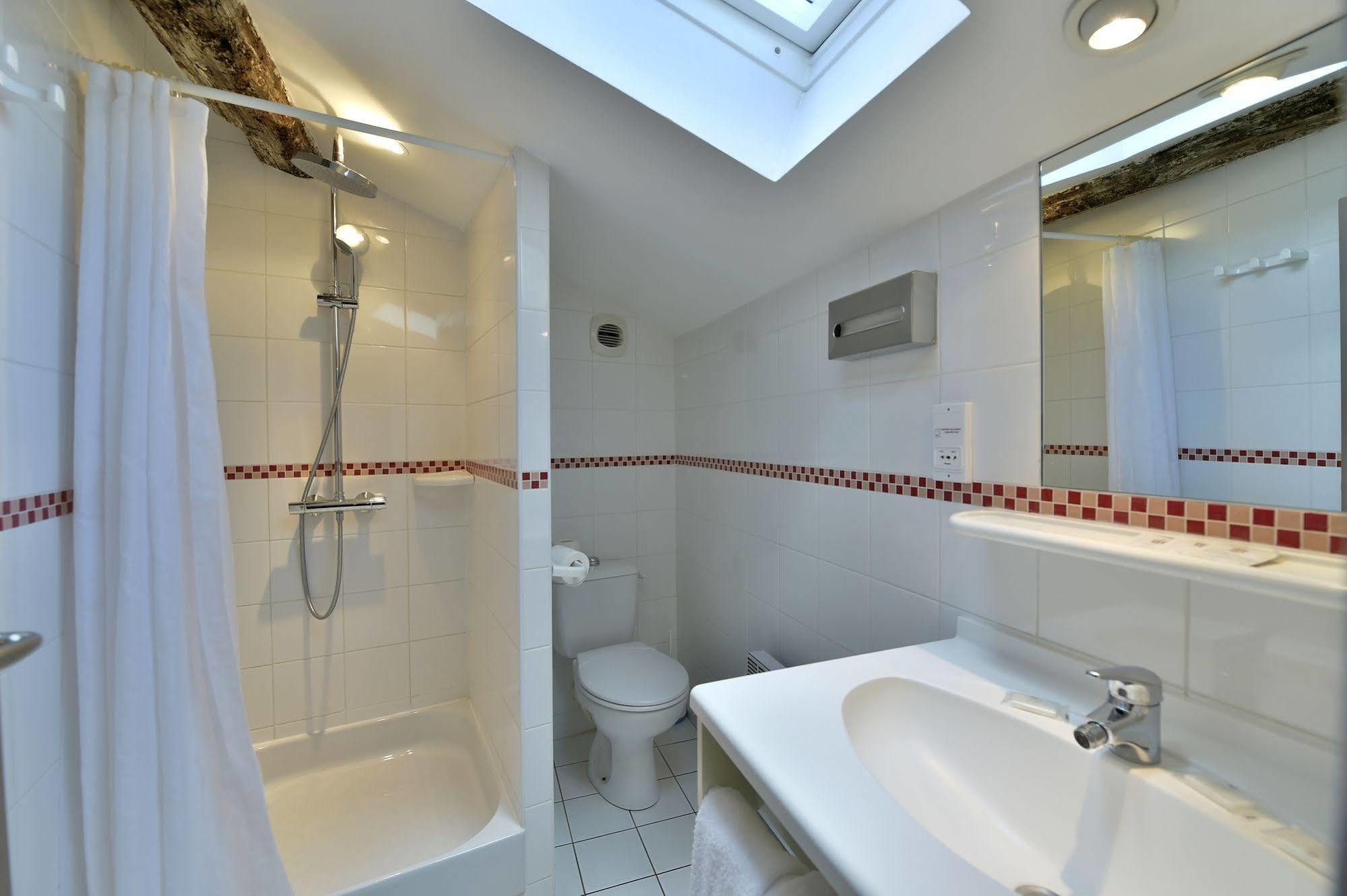 De La Commanderie Hotel 3*