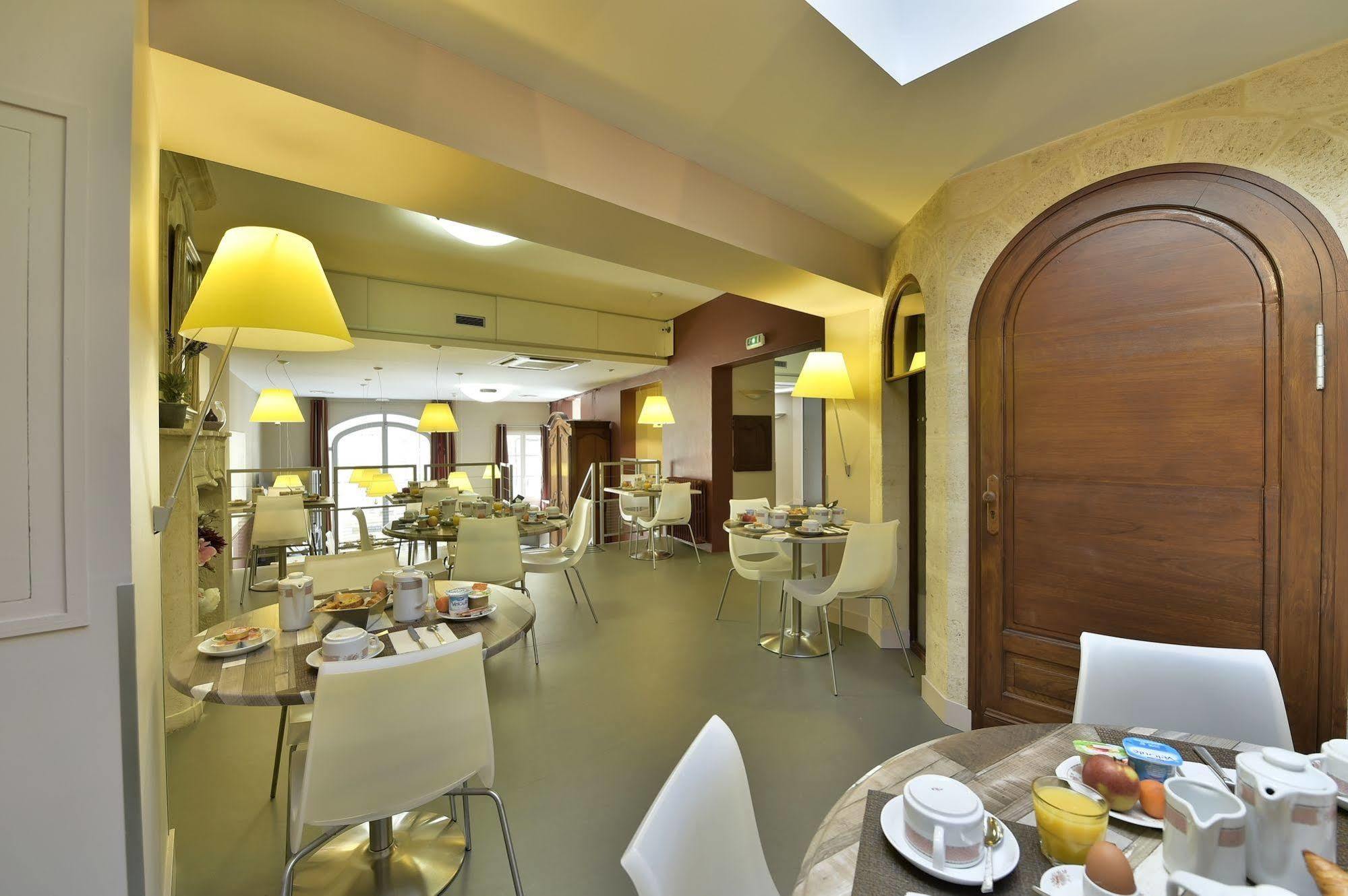 De La Commanderie Hotel 3*